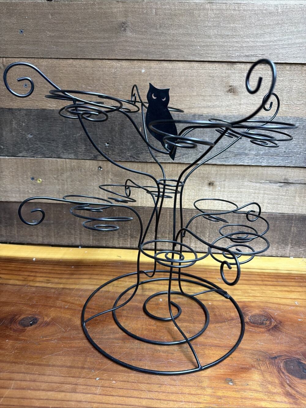 Owl Metal Cupcake Holder Halloween Holds 16 Cupcakes